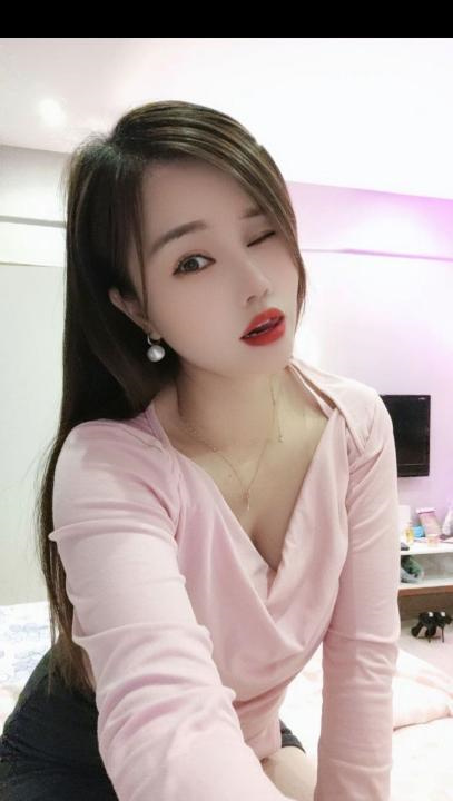 秀英水多大奶骚妇