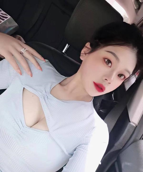 骚少妇丝袜淇淇