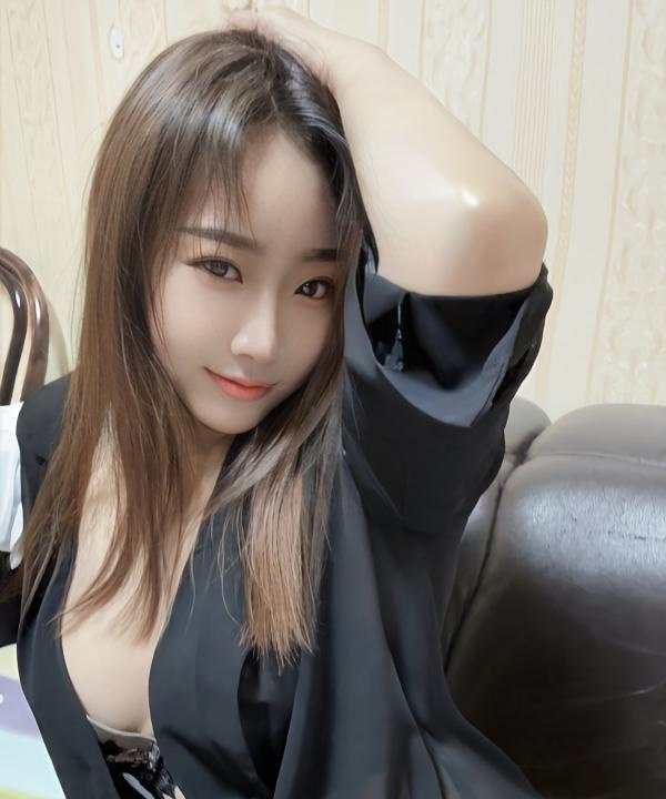 成都粉乳妹子馨儿