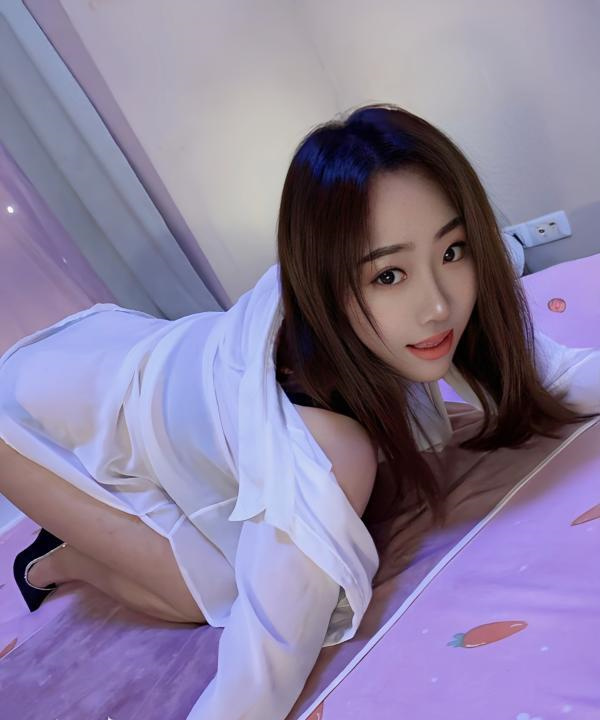 成都粉乳妹子馨儿