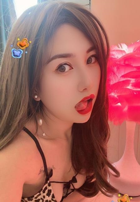 龙岗翘臀骚女思羽