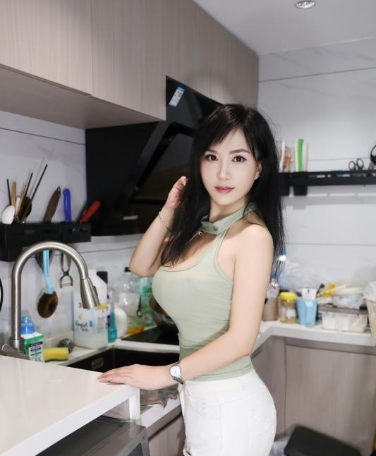 福田巨乳丽萨