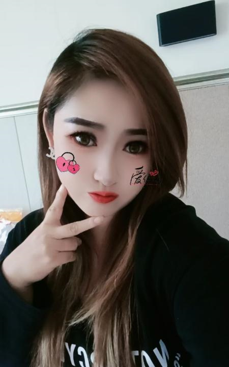 浦东超配合婉儿