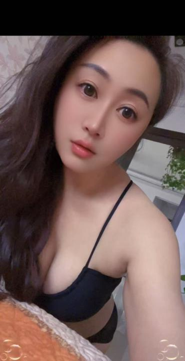 38D傲人巨乳