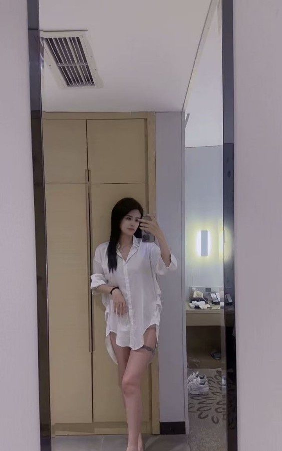 河东御系小姐姐