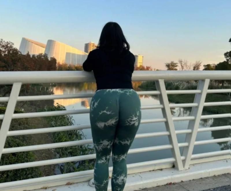 自动马达肥臀
