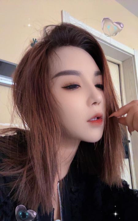 冰城小姐姐
