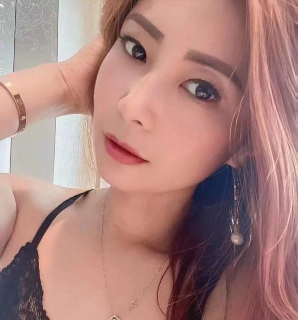 海珠黑丝美熟妇