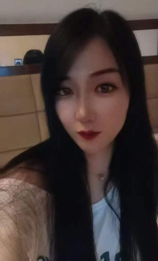 热情用心服务的妹子