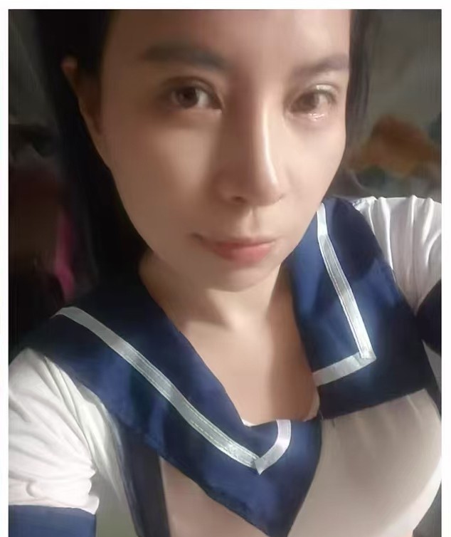 合肥纯口爆大奶高挑少妇