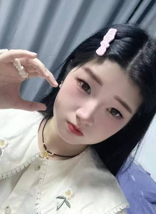 巨臀嫩妹小橘子