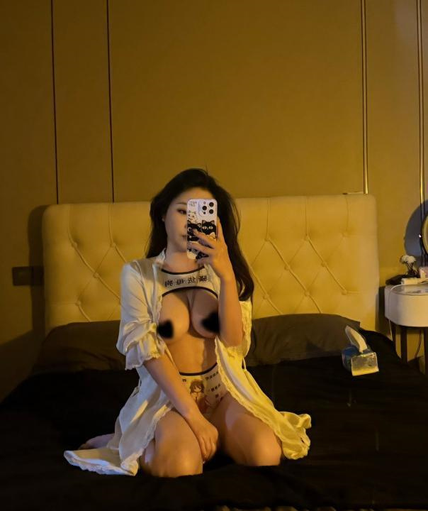 大胸萝莉体验记