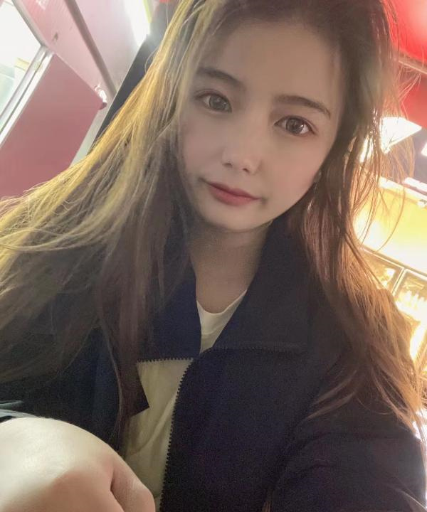 肥臀大奶妹子
