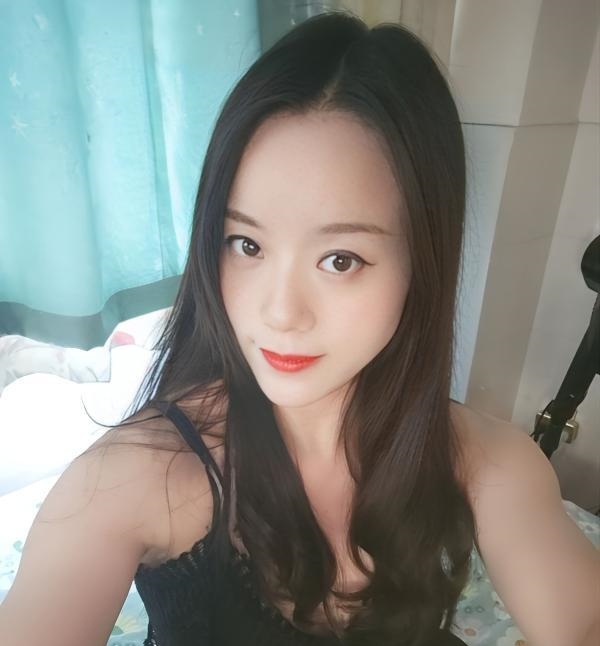 南山巨臀熟女婷姐