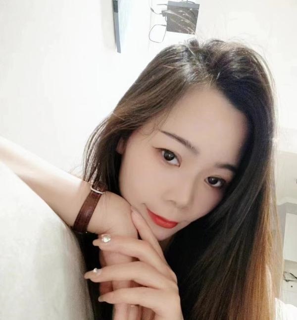 汉口接吻小姐姐
