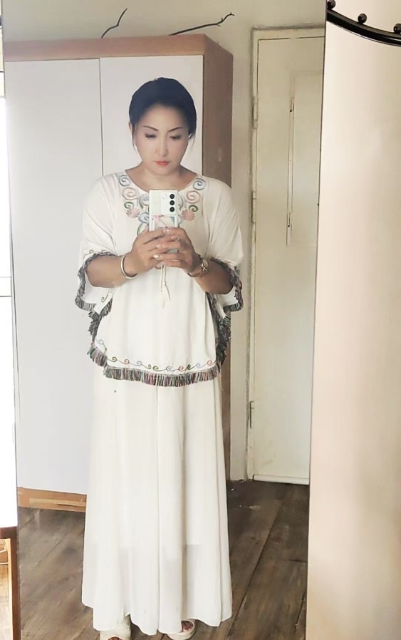 草房东北熟女
