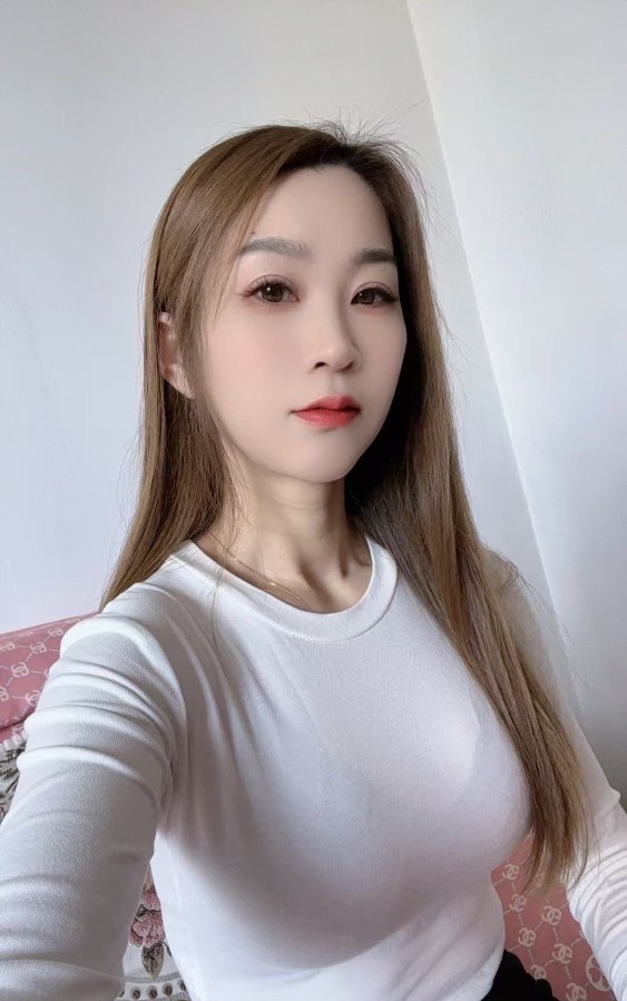 五华区苗条川妹子