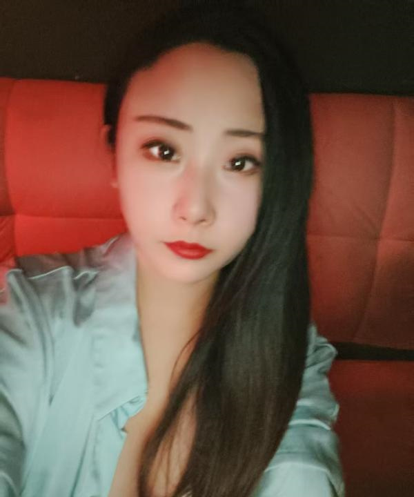 口活一级棒的小姐姐
