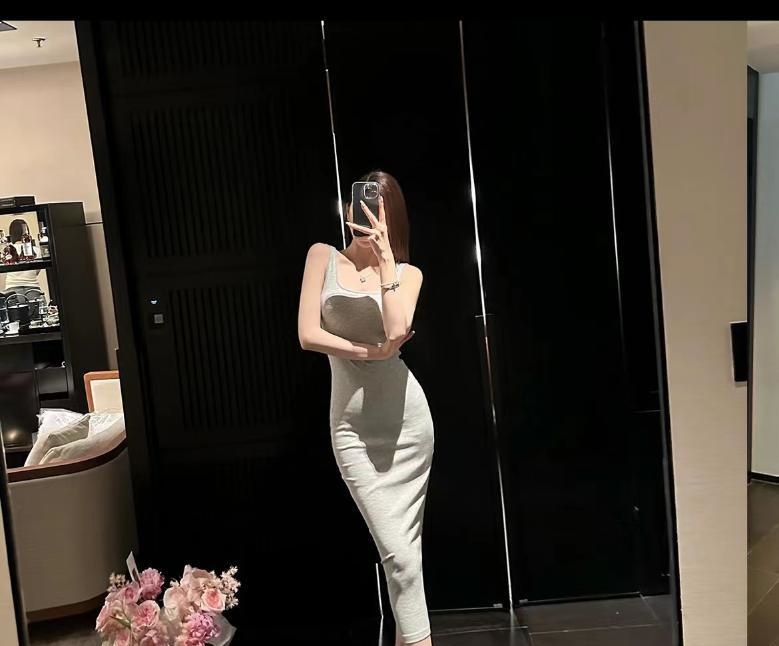 妹子身材火辣性感