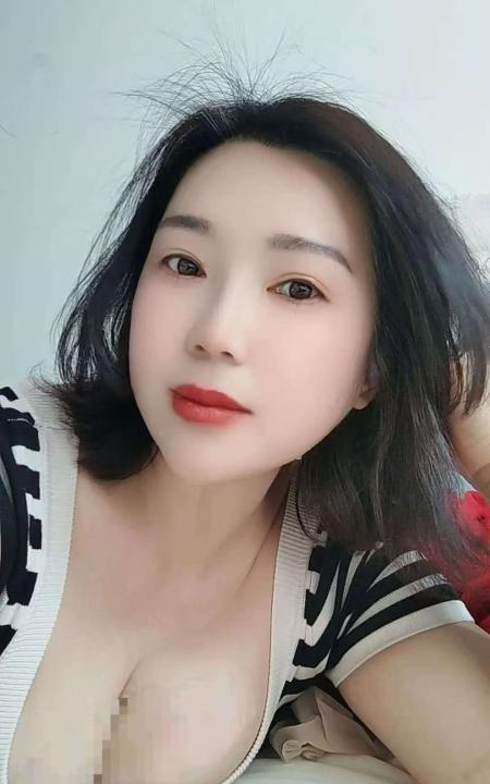 瑶海美胸少妇悠悠