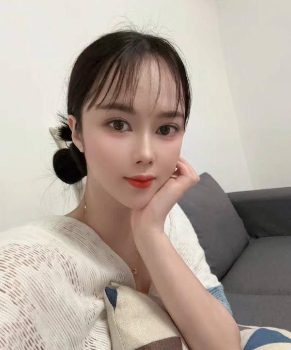 天津长腿小腰女