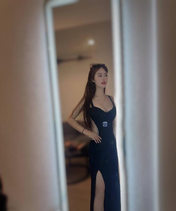 天津长腿小腰女