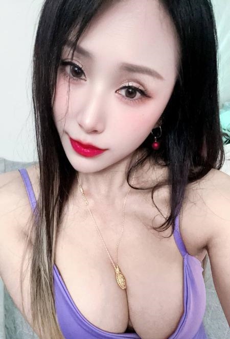罗湖巨乳御姐白雪