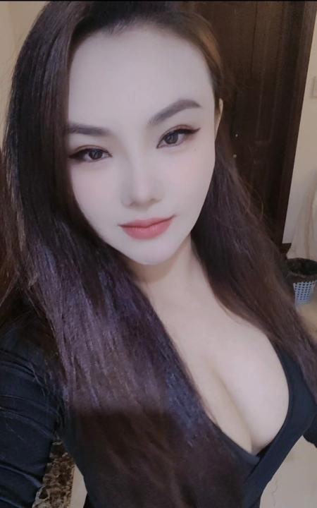 二刷大奶少妇