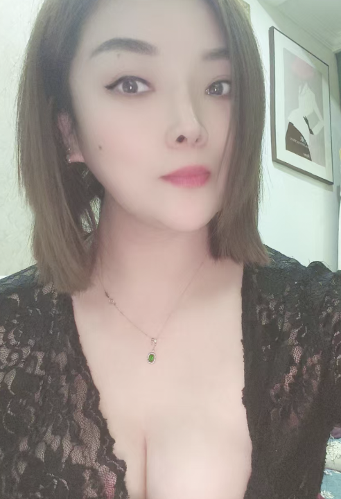 徐汇三通小姐姐
