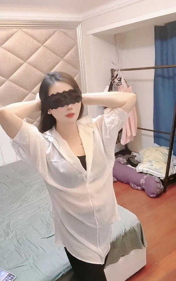 服务控佳佳