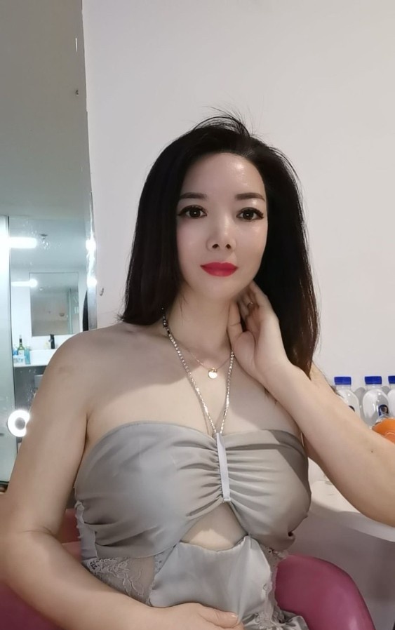 骚浪熟女甜甜