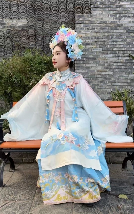 东站苗条妹子