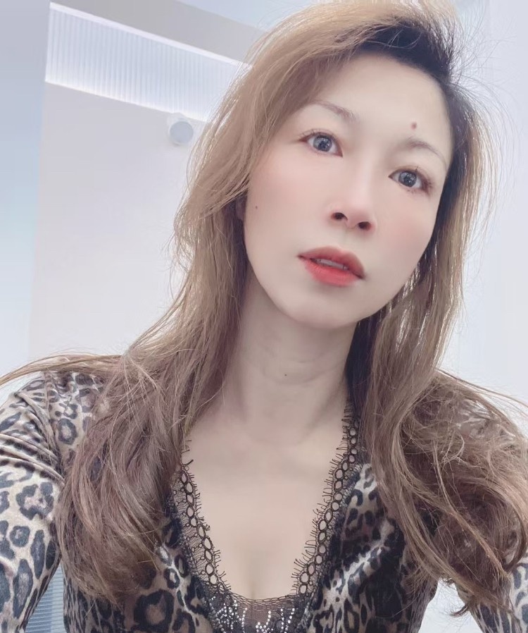 桂林少妇