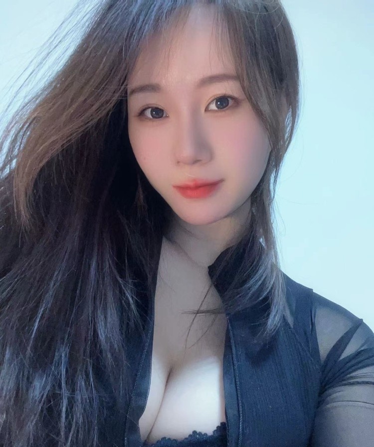 普陀区大奶彤彤