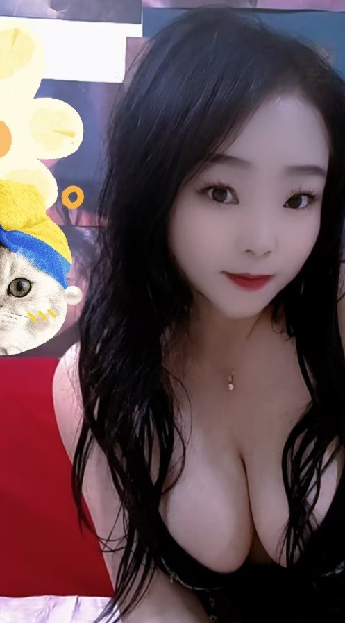 大奶妹子露露