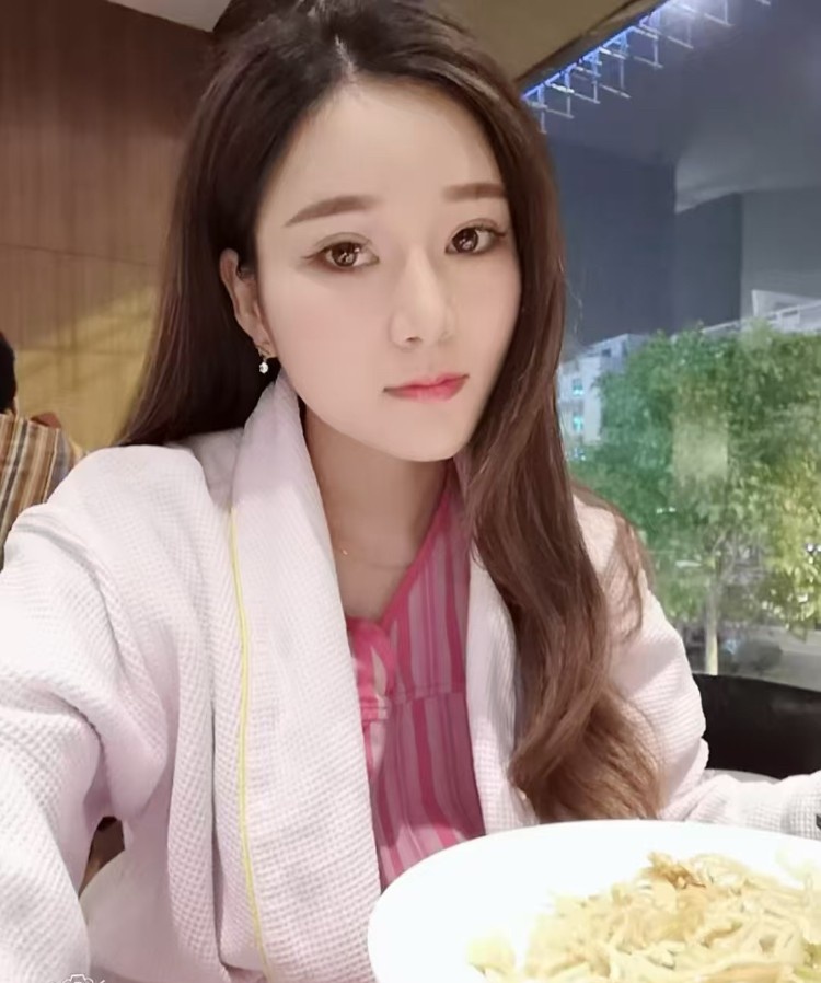 上海静安妮娜妹妹