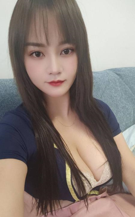 武侯服务系大胸骚妇