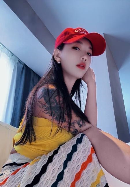 性价比超高美女铭铭