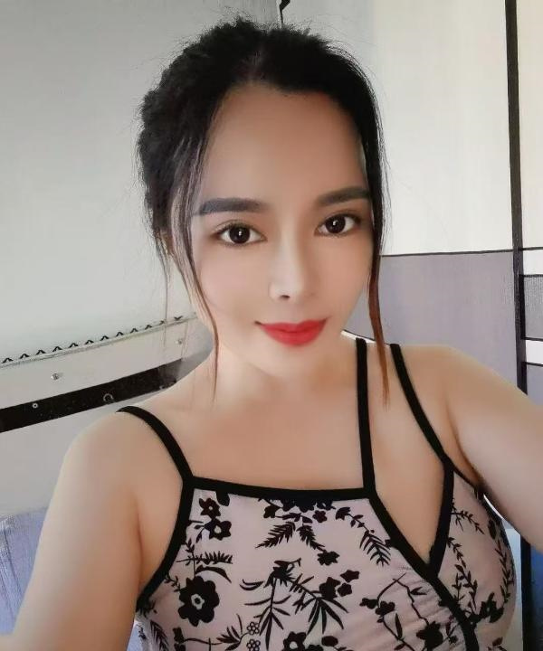 轻熟少妇云儿
