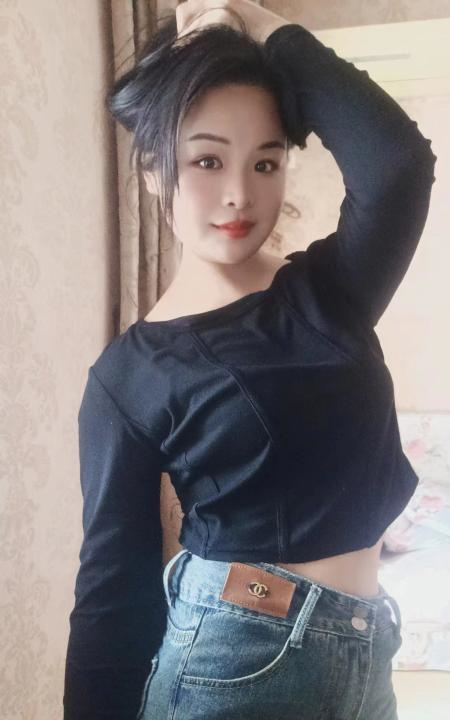大乳微胖妹