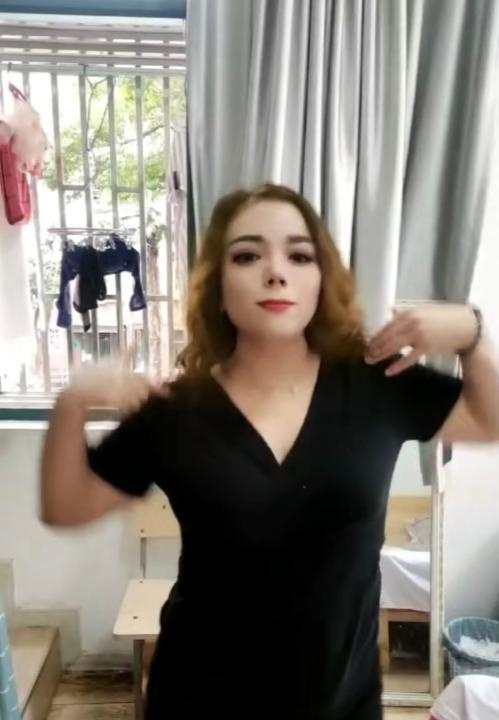 杨浦骚妇红辣椒