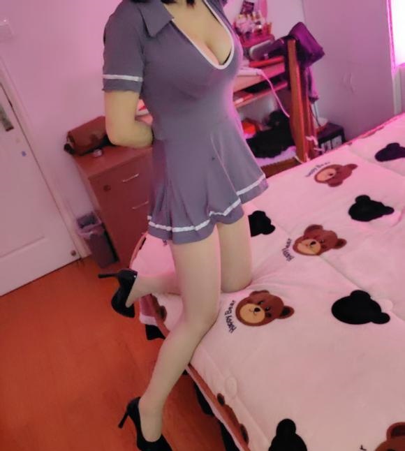 姑苏城娇小气质少妇