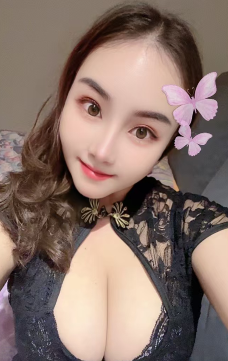 大胸少妇体验