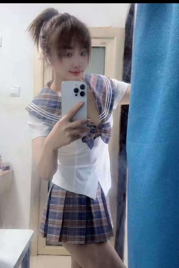布吉性感少妇姗姗