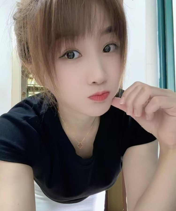布吉性感少妇姗姗