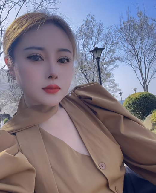 洪山妹子毒龙一绝