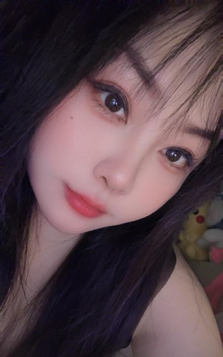南门大胸妹子