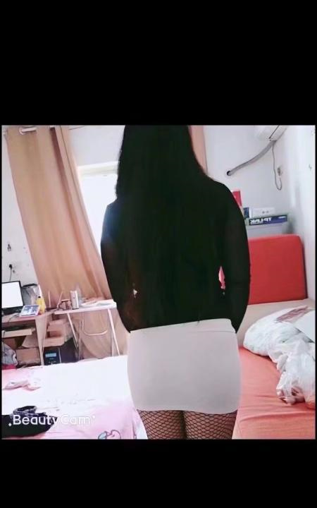 武汉大奶雨荷