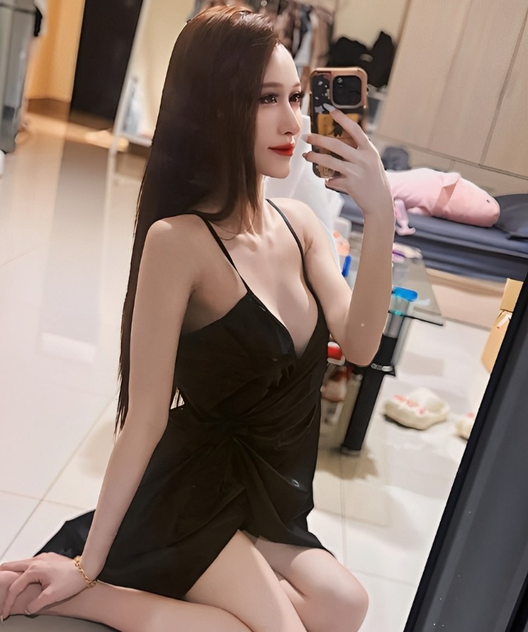 迎泽区前凸后翘大长腿