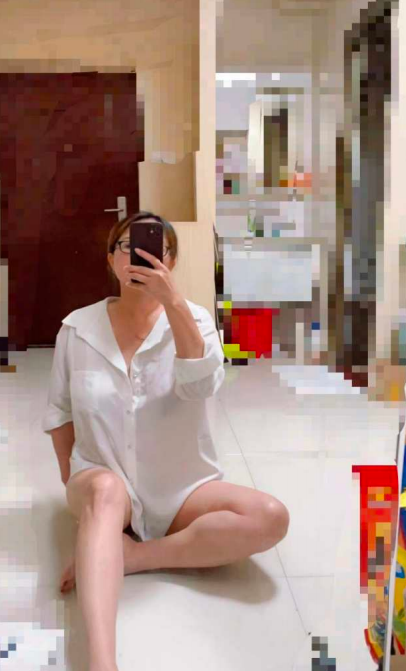 D杯妹子
